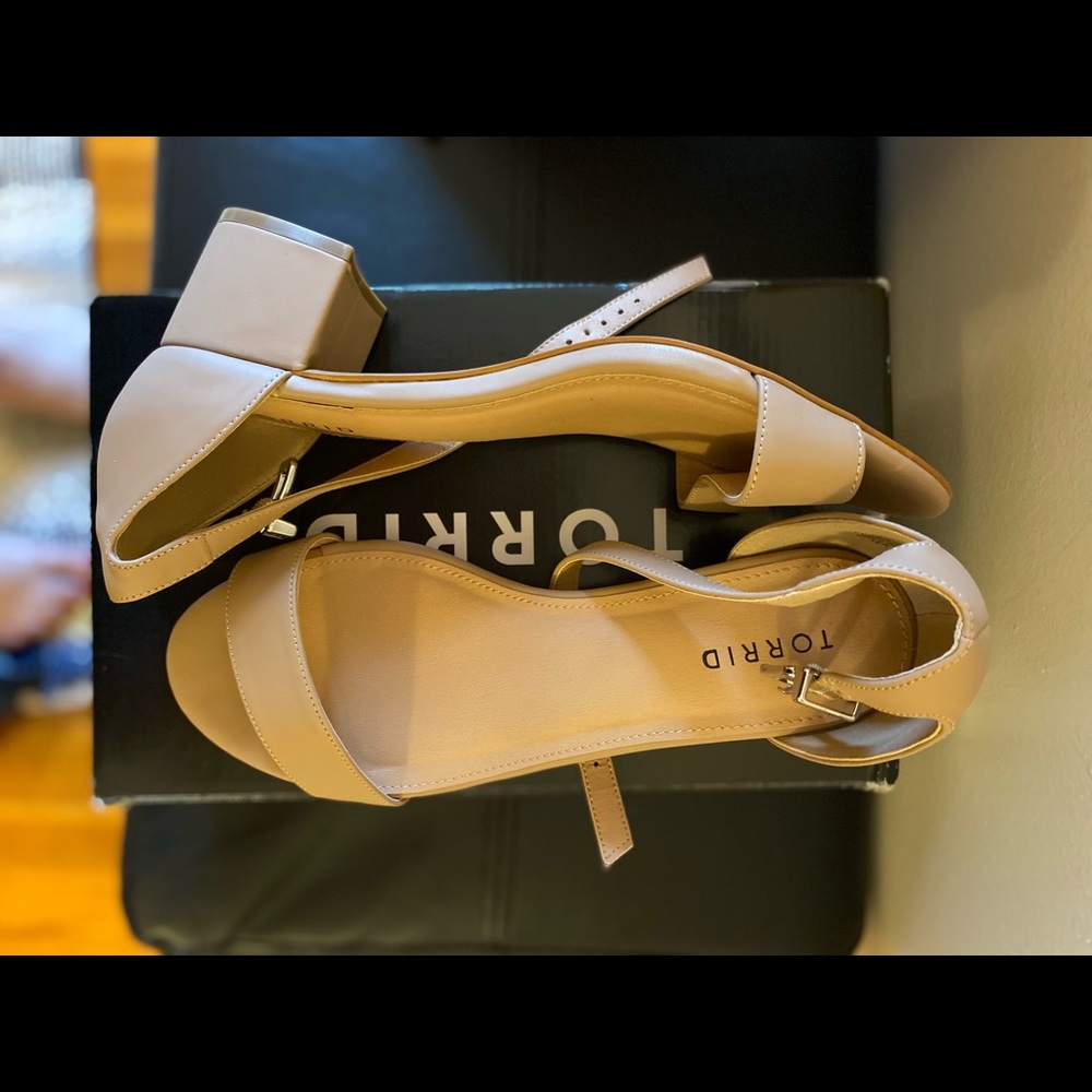 Torrid tan/nude block heels size 10